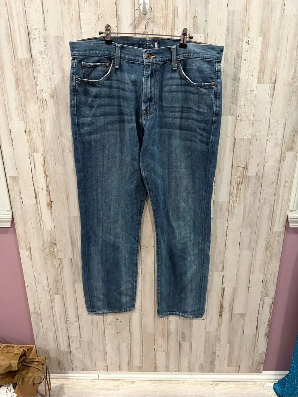 Lucky Brand 221 Original Straight Jeans 36X32 Distressed Classic Slouchy